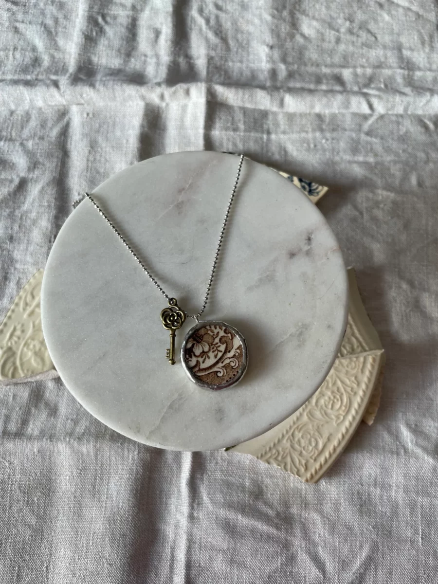 Collana artigianale in ceramica vintage NOCCIOLA