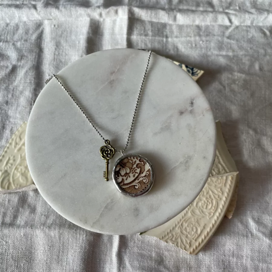 Collana artigianale in ceramica vintage NOCCIOLA