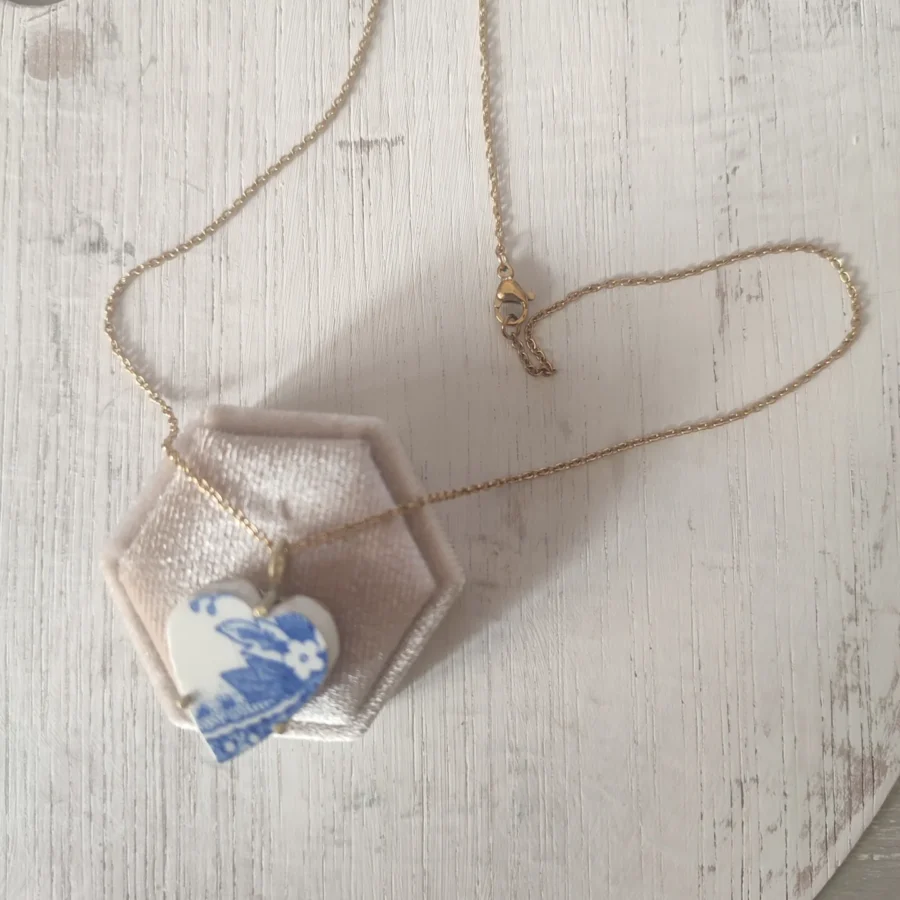 Collana artigianale in ceramica vintage CUORE LAVANDA