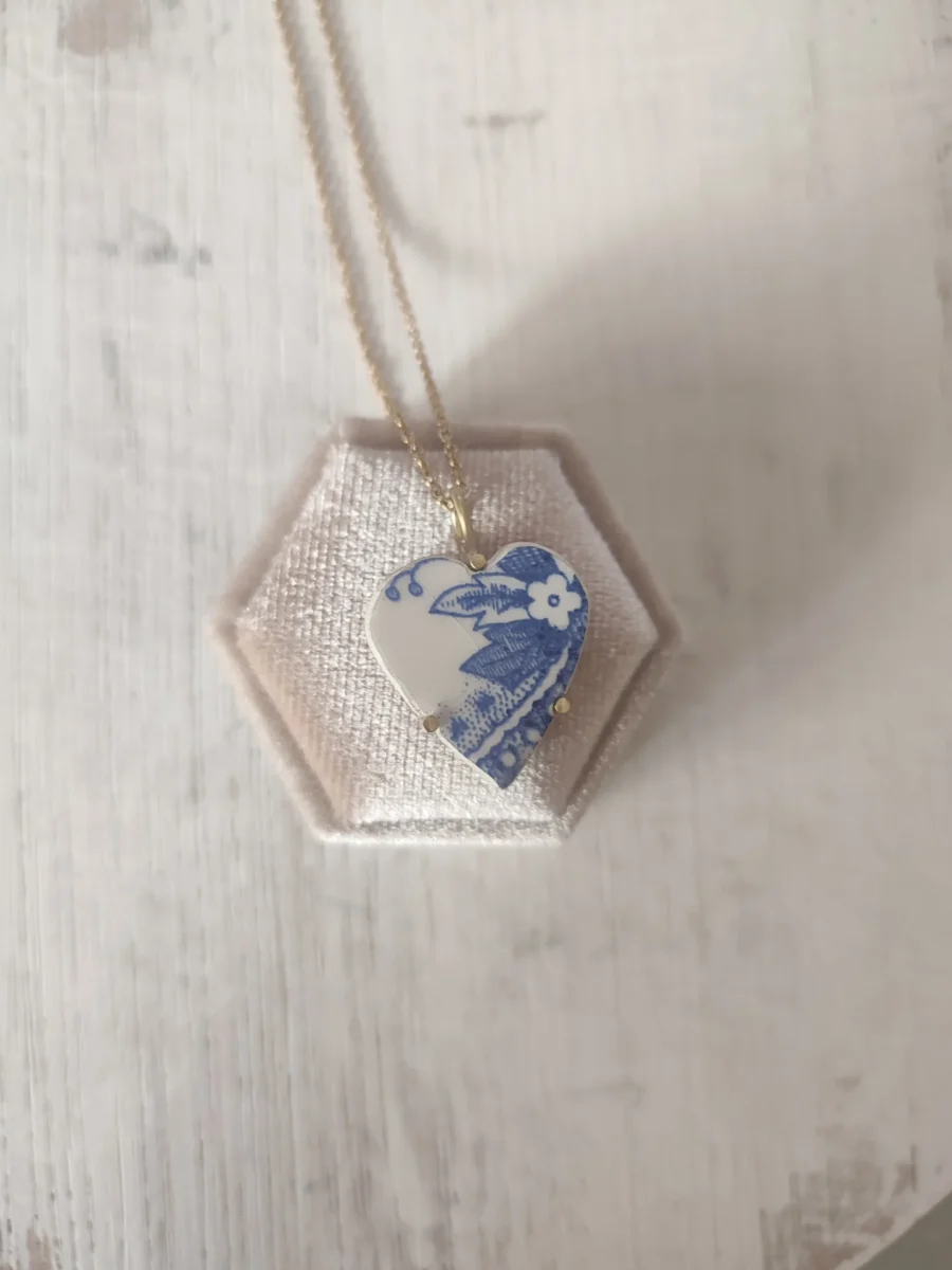 Collana artigianale in ceramica vintage CUORE LAVANDA